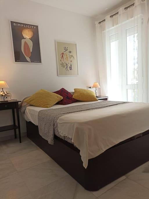 Appartement Bonito Apartamento En Centro à Málaga Extérieur photo