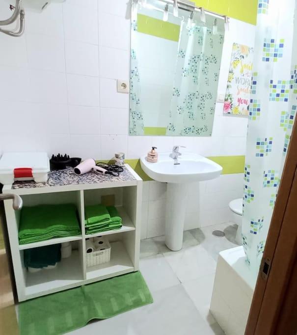 Appartement Bonito Apartamento En Centro à Málaga Extérieur photo